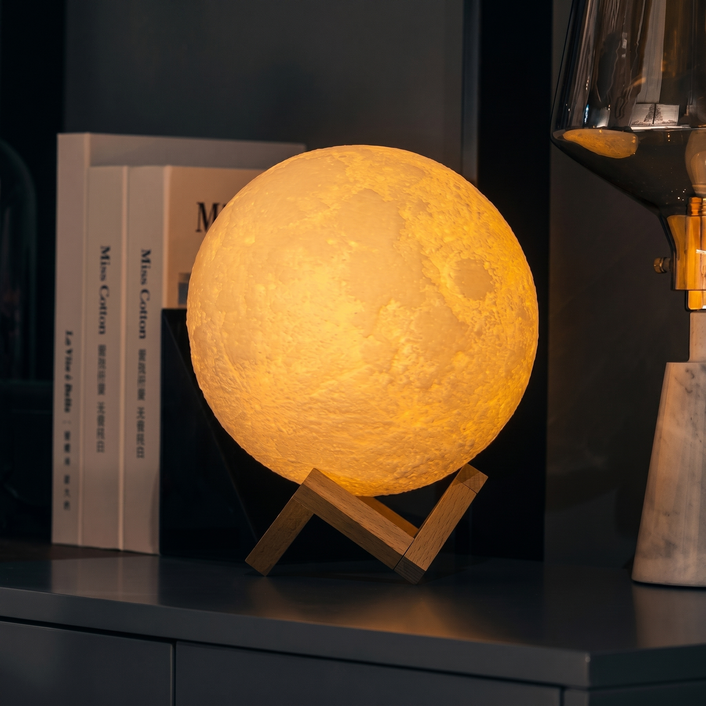 Lampă 3D Lună