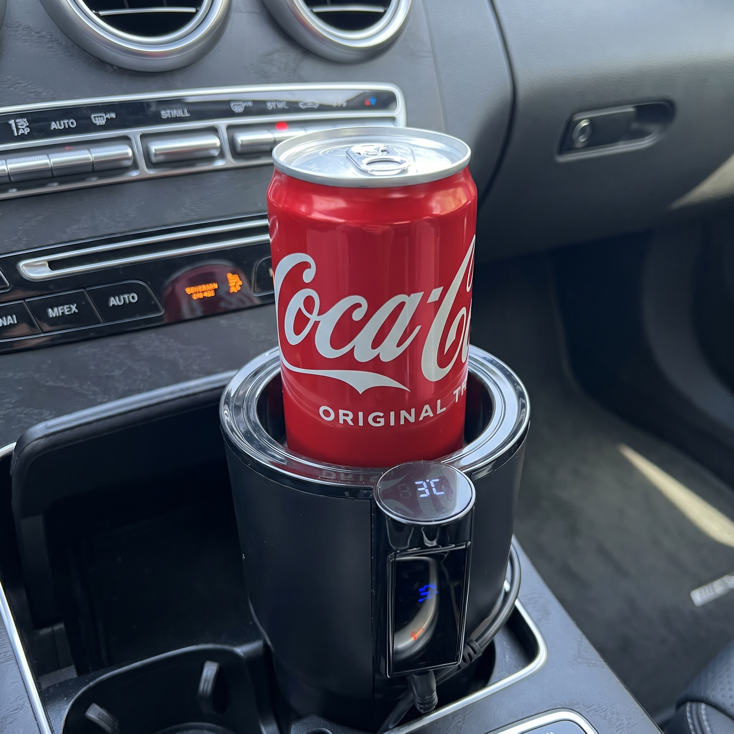 Cană Auto cu Funcție de Încălzire și Răcire