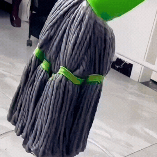 Mop cu Stoarcere Automată, Microfibre Ultra-Absorbante, Mâner Telescopic și Curățare Eficientă