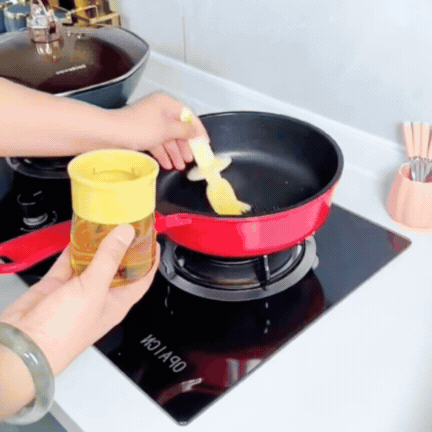 Dozator Multifunctional de Ulei din Doua Piese cu Perie de Silicon