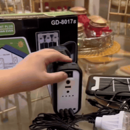Kit Solar, GD 8017, 3 Becuri, Încărcător Telefon - Energie Oriunde, Oricând