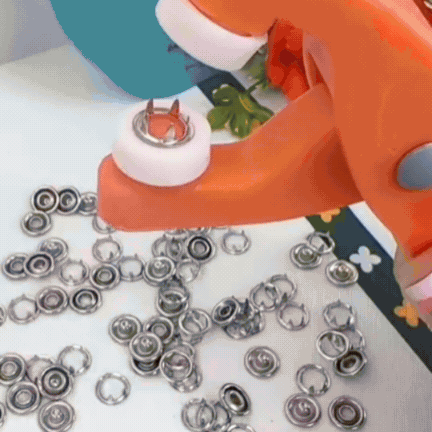 Set Clește și 150 Capse Metalice