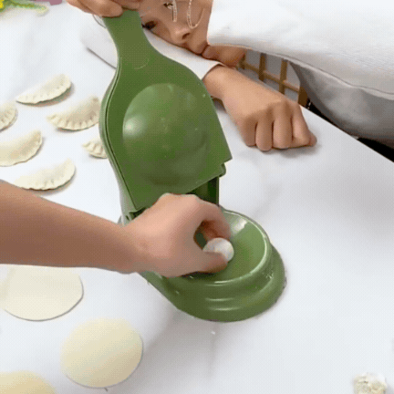 Instrument de Fabricare Paste cu Umplutură