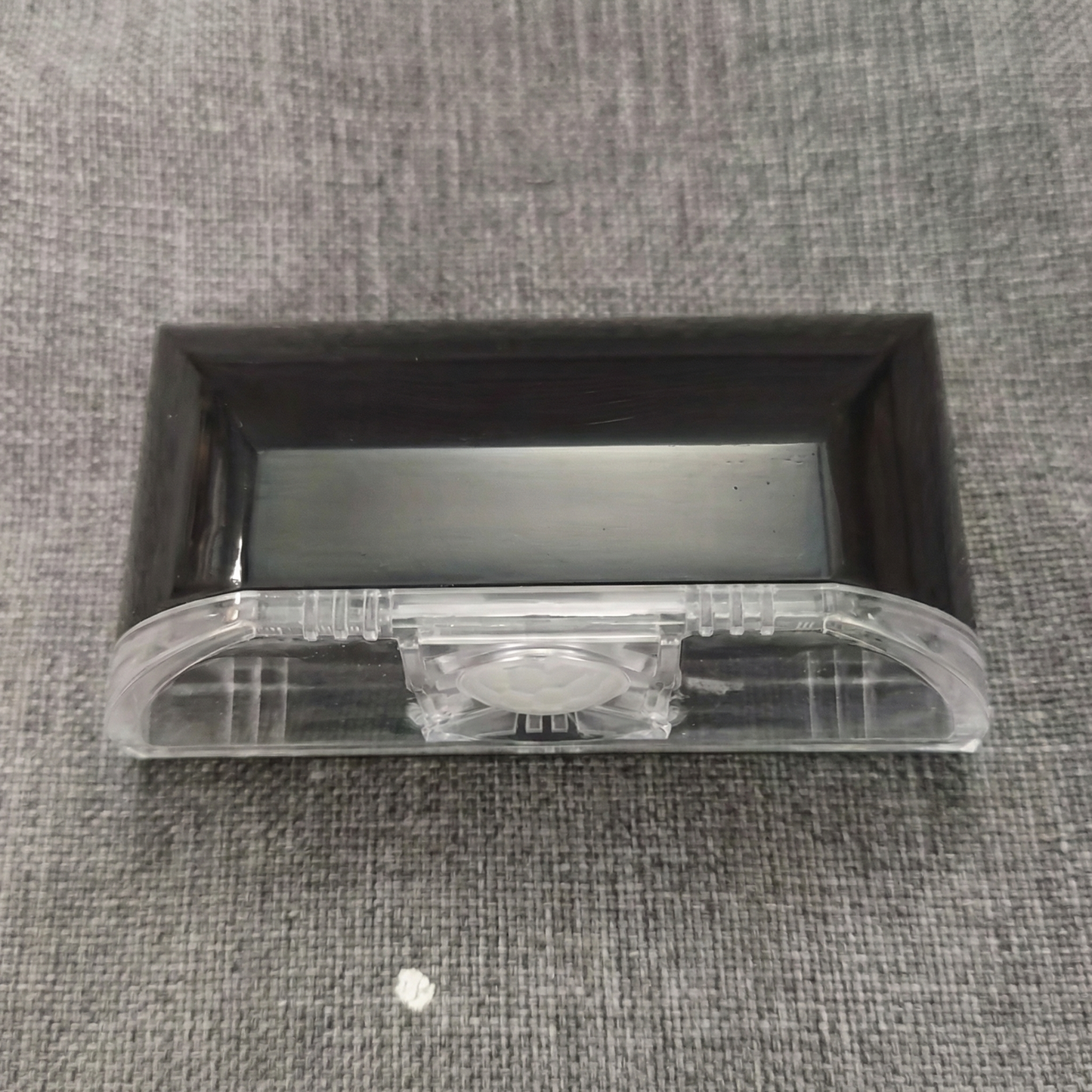 Lampă LED cu Senzor pentru Gaura Cheii - Iluminare Automată cu Infraroșu