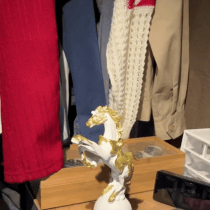 Statuie din Ceramică În Formă de Cal