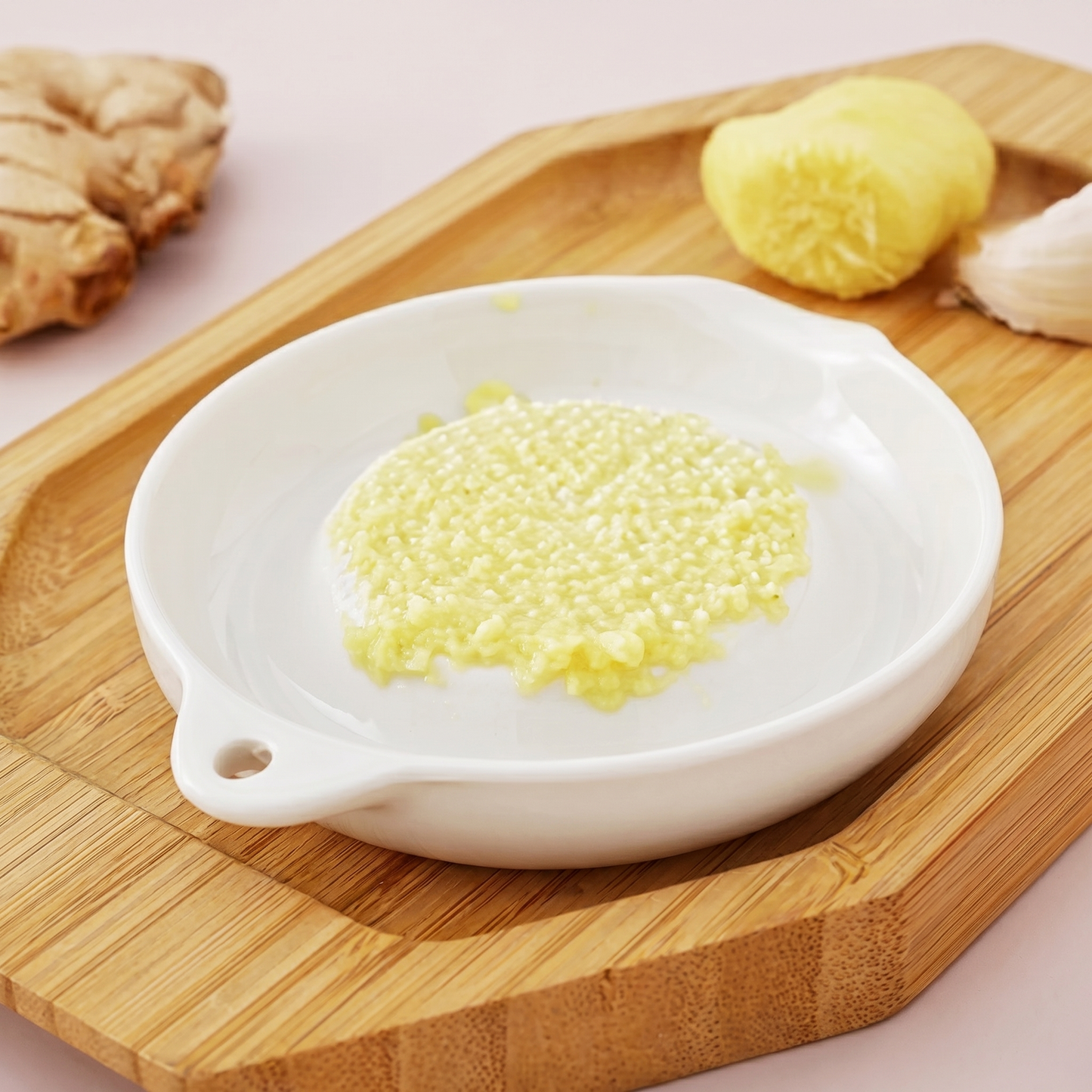 Răzătoare din Ceramică pentru Usturoi și Ghimbir