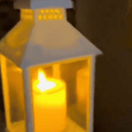 Lampă LED Tip Felinar cu Lumânare Imitată și Lumină Caldă