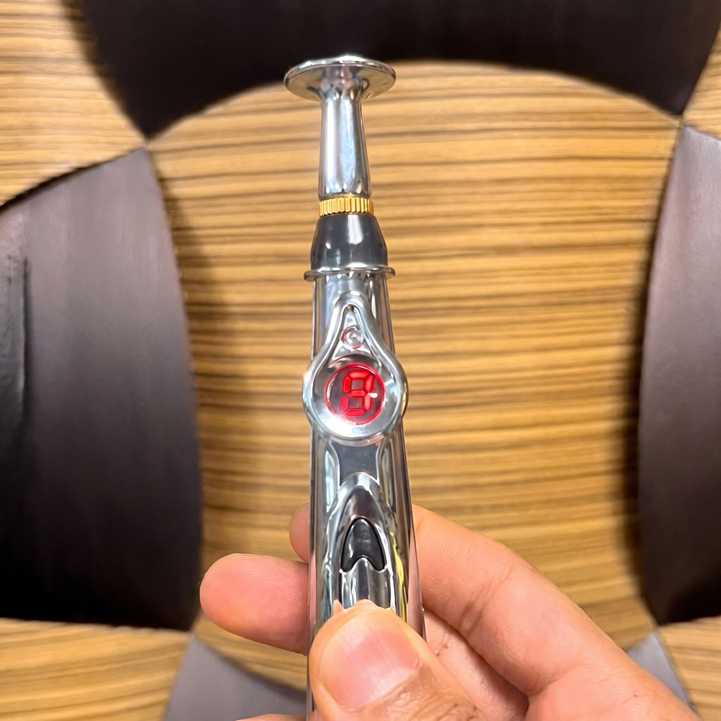 Stilou de Masaj Electric pentru Puncte de Acupunctură