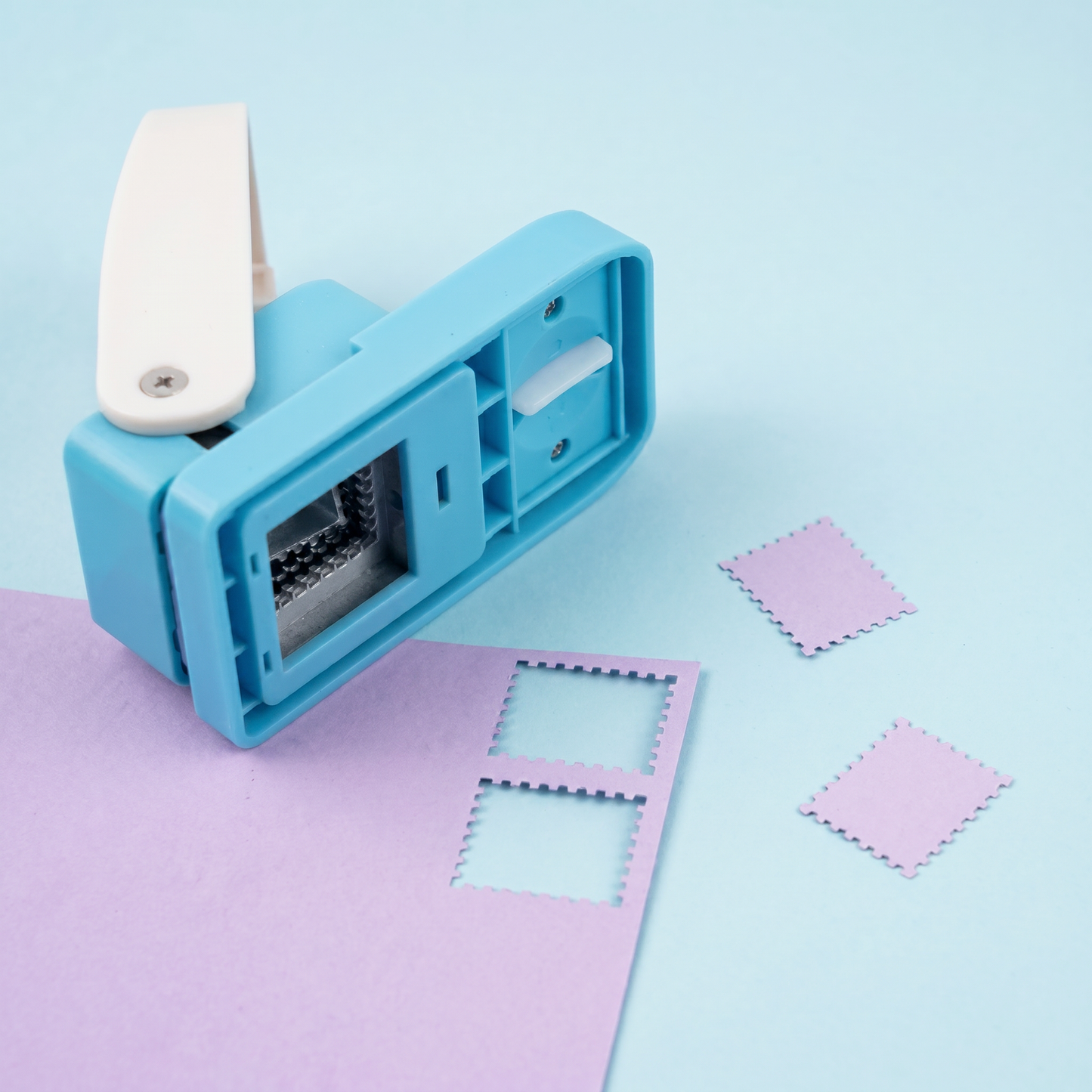 Perforator pentru Timbre