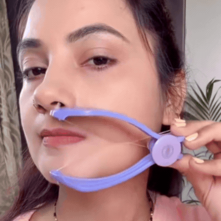 Instrument pentru Îndepărtarea Precisă a Părului Facial