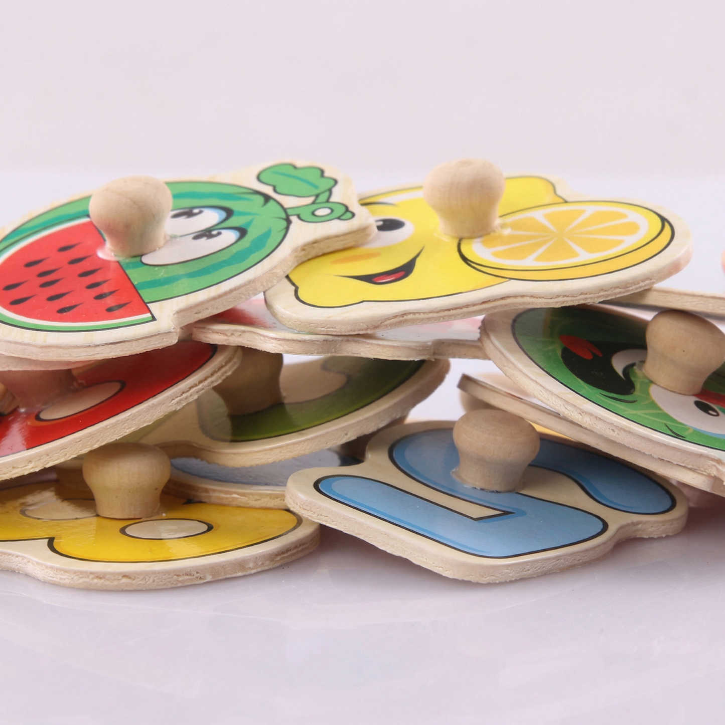 Puzzle din Lemn Educational pentru Copii cu Fructe