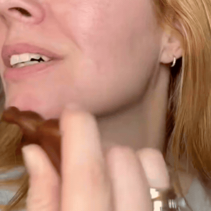 Instrument Pentru Masaj Facial 1 + 1 Gratis